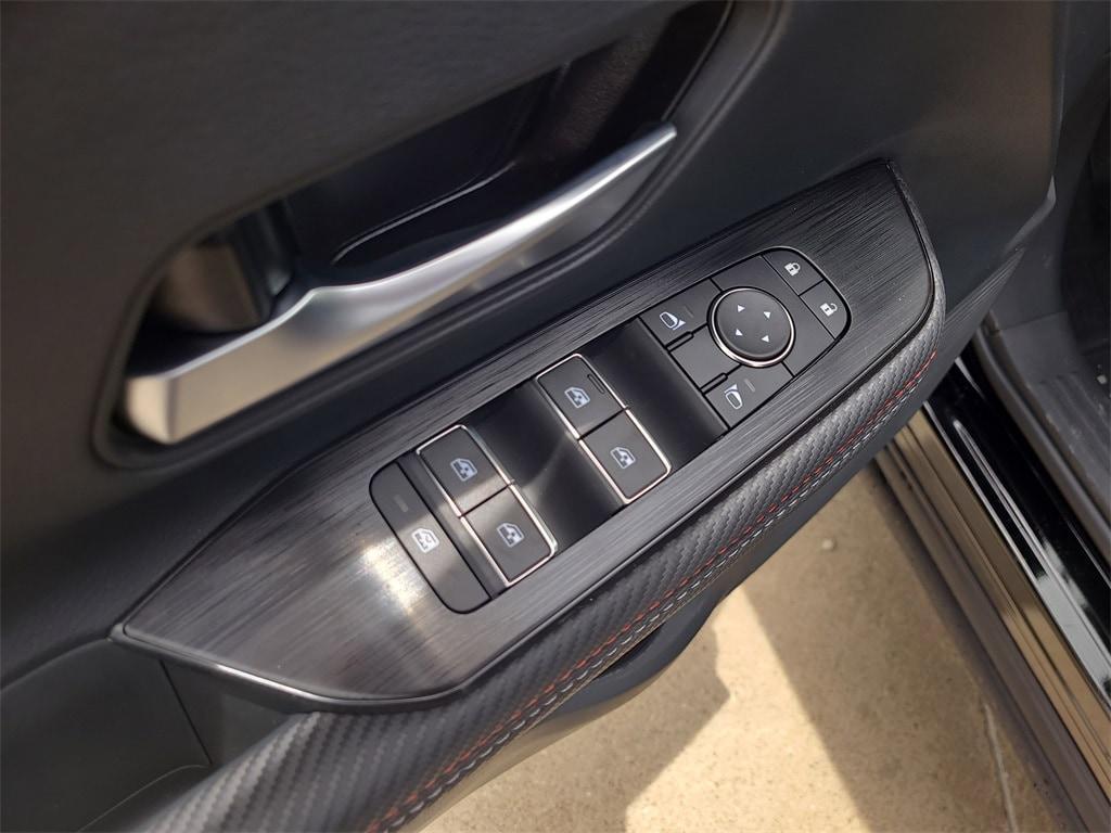 new 2025 Nissan Kicks car, priced at $27,464