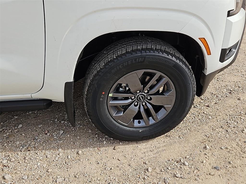 new 2025 Nissan Frontier car, priced at $37,752