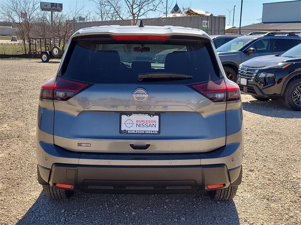 new 2025 Nissan Rogue car, priced at $28,677