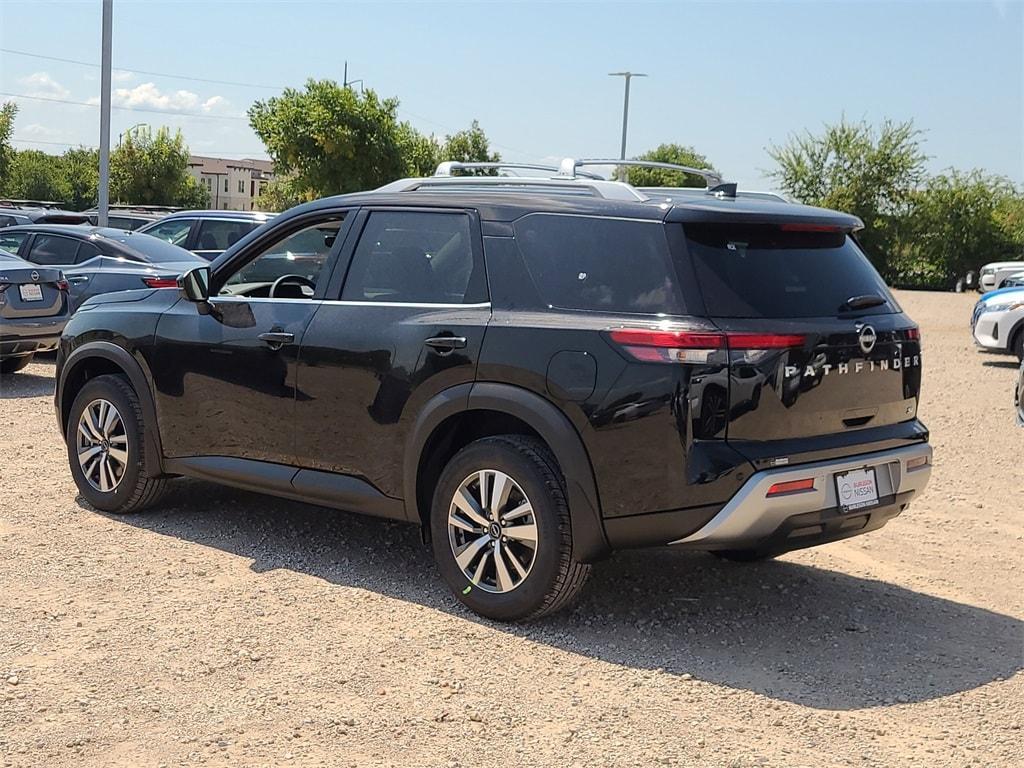 new 2025 Nissan Pathfinder car, priced at $35,425