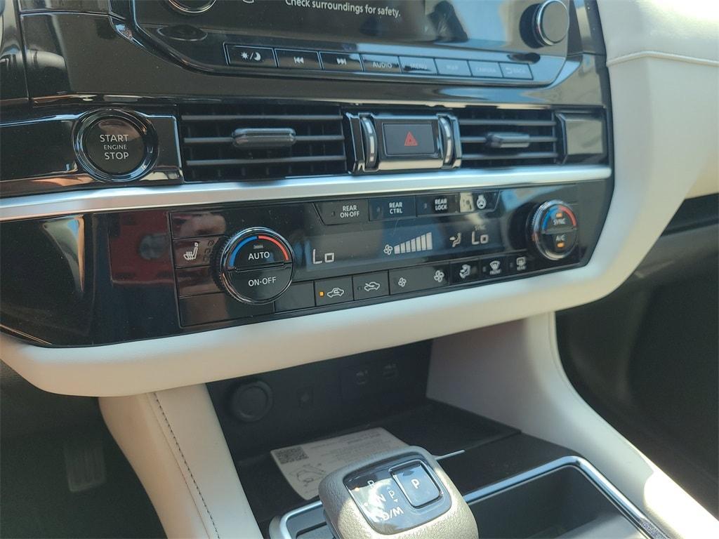 new 2025 Nissan Pathfinder car, priced at $35,425