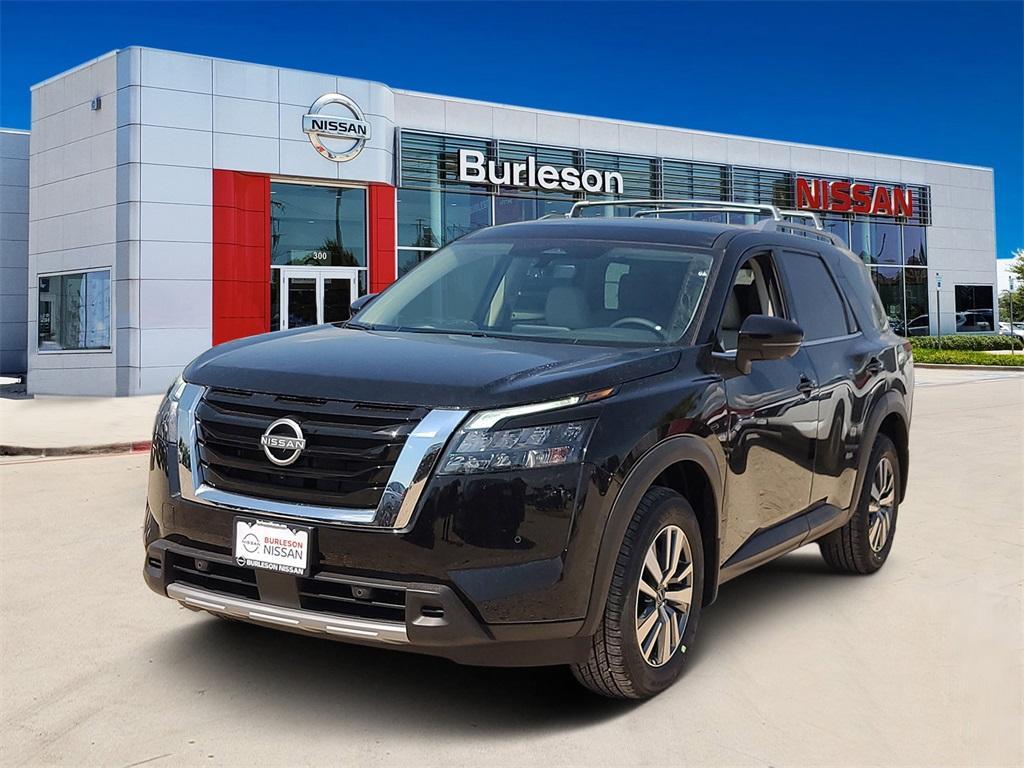 new 2025 Nissan Pathfinder car, priced at $41,625