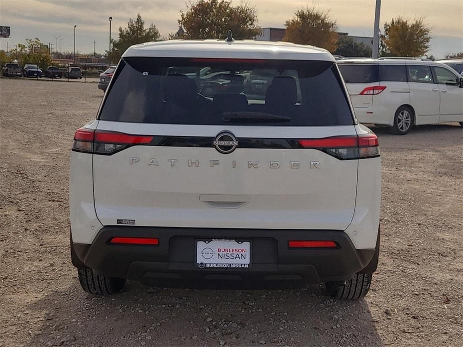 new 2025 Nissan Pathfinder car, priced at $36,312