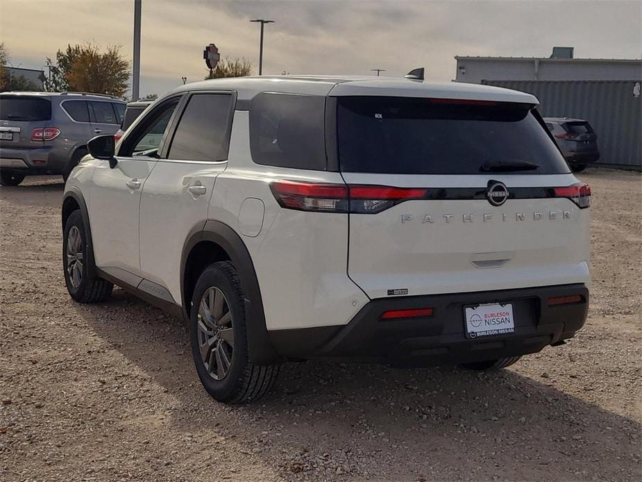 new 2025 Nissan Pathfinder car, priced at $36,312