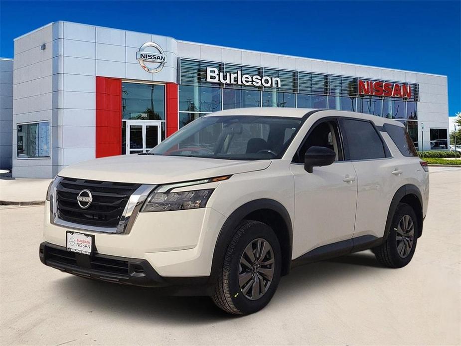 new 2025 Nissan Pathfinder car, priced at $36,312