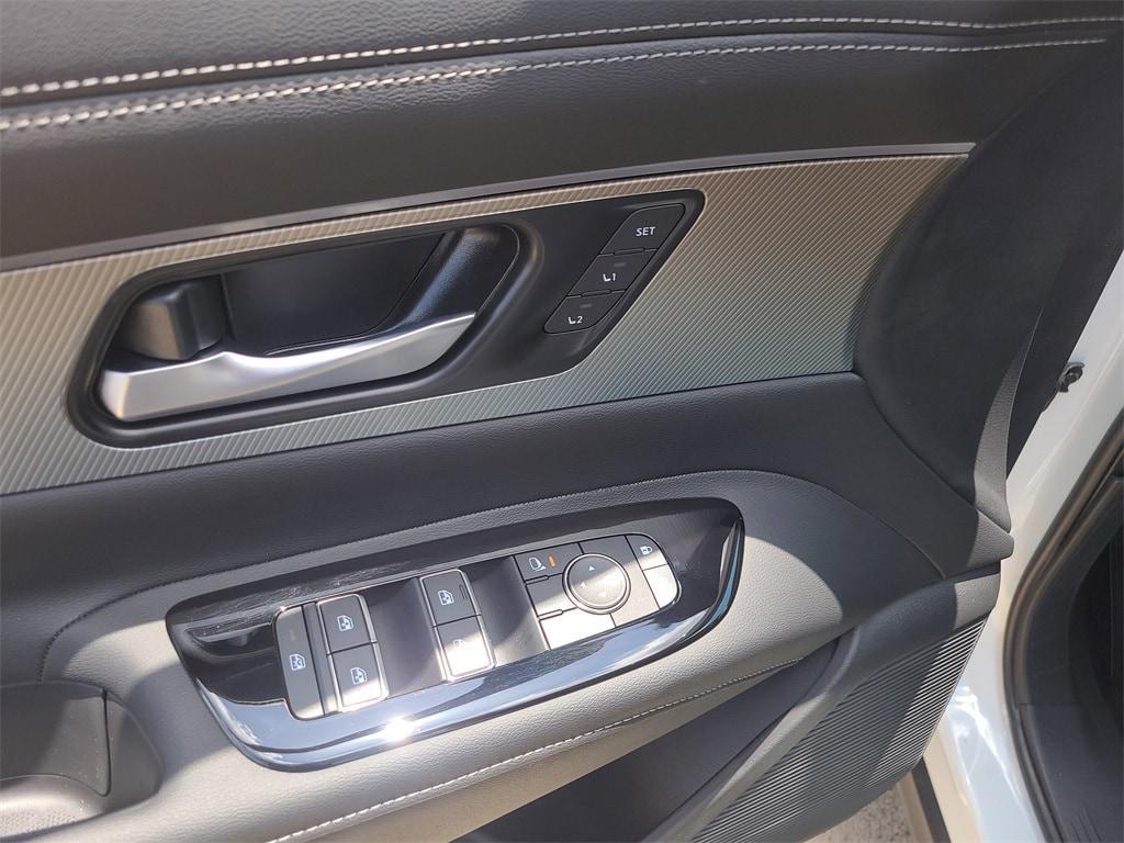 new 2025 Nissan Murano car, priced at $48,275