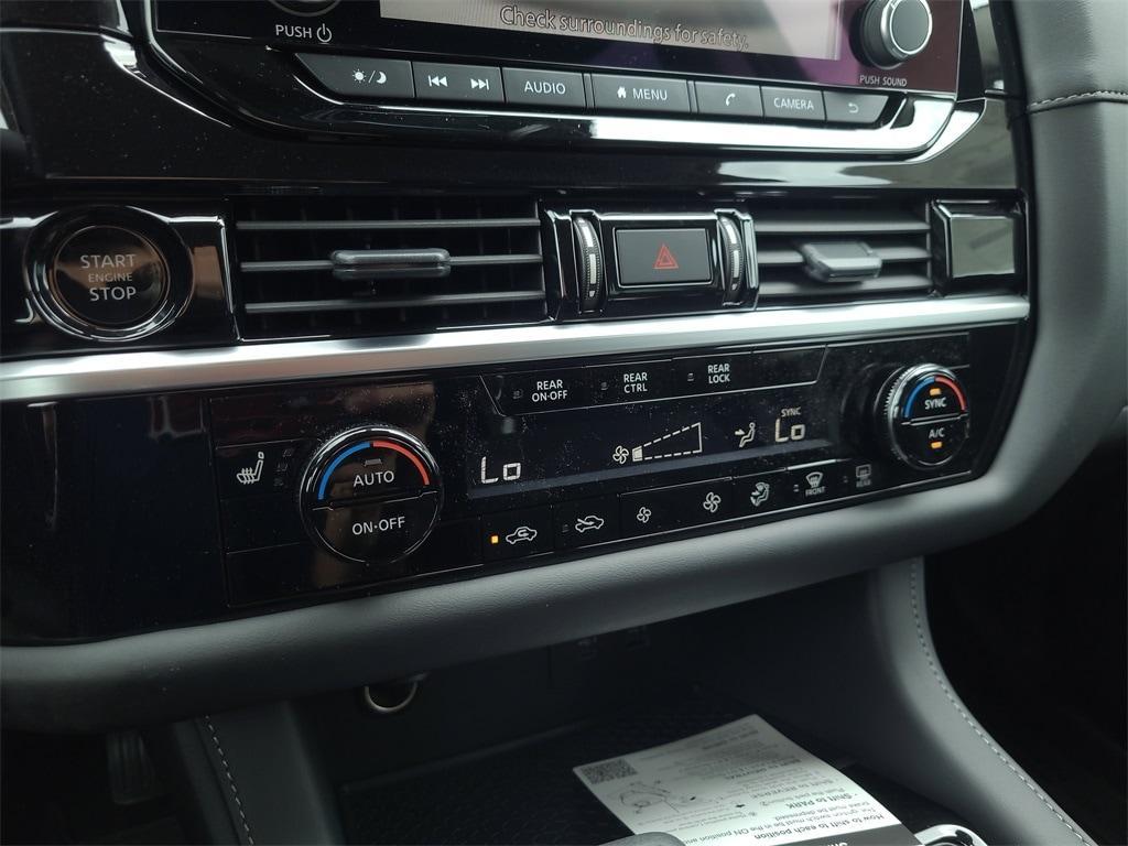 new 2025 Nissan Pathfinder car, priced at $38,320