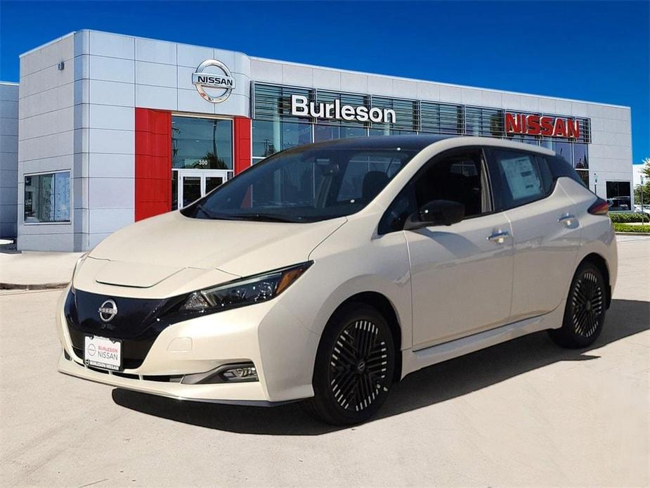 new 2025 Nissan Leaf car, priced at $36,924