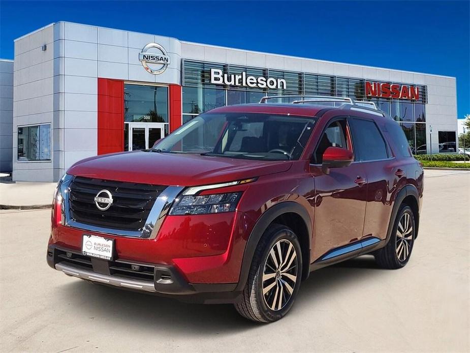 new 2025 Nissan Pathfinder car, priced at $53,580