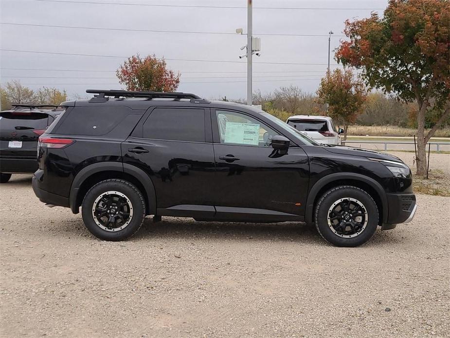 new 2025 Nissan Pathfinder car, priced at $43,863