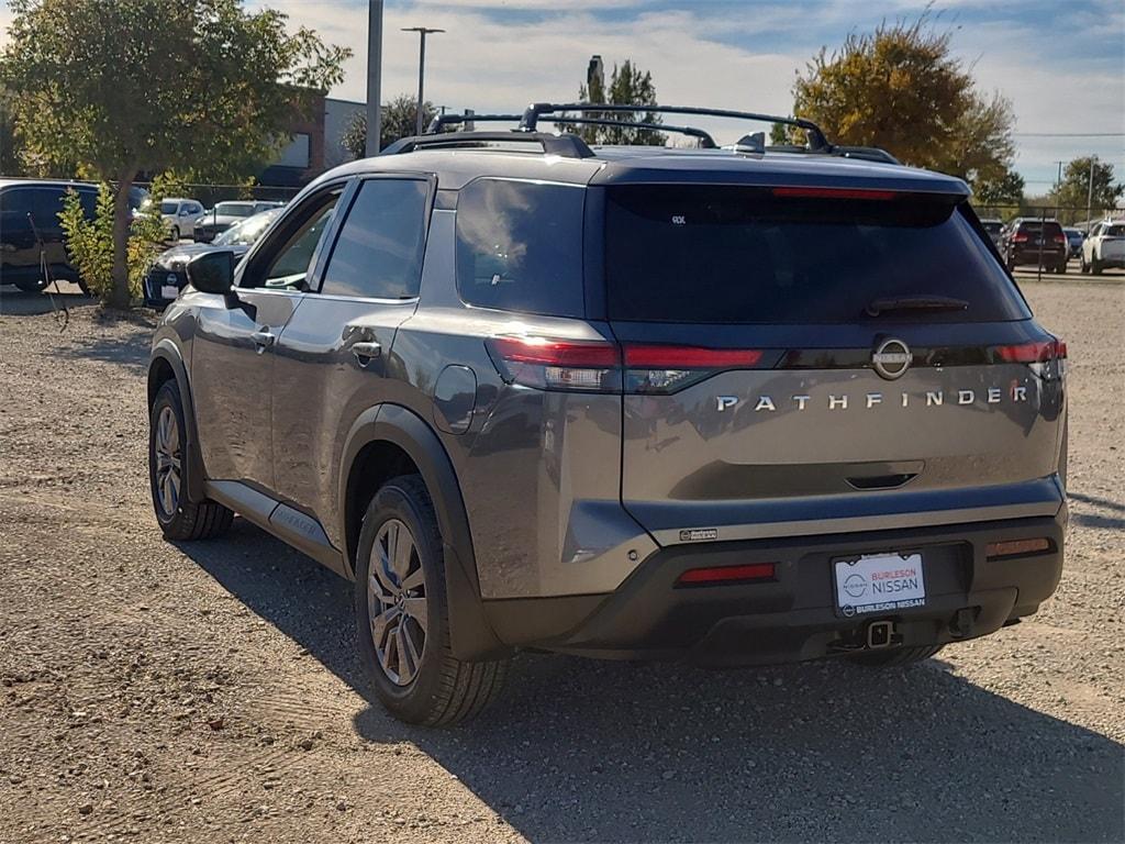 new 2025 Nissan Pathfinder car, priced at $41,207