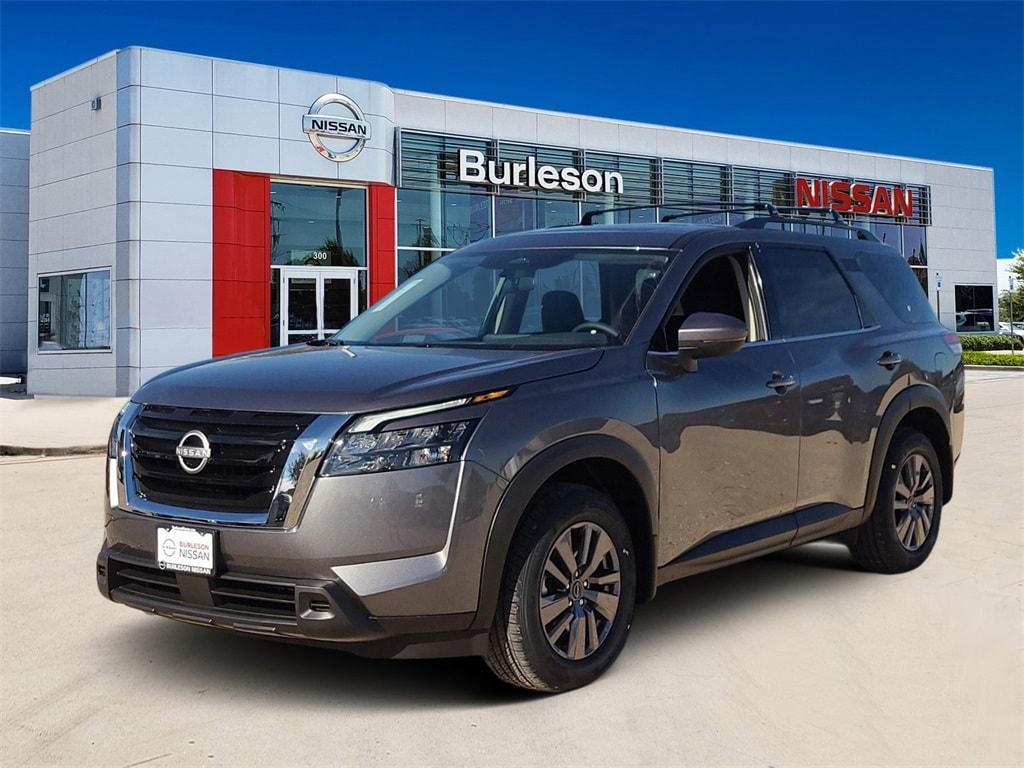 new 2025 Nissan Pathfinder car, priced at $41,207