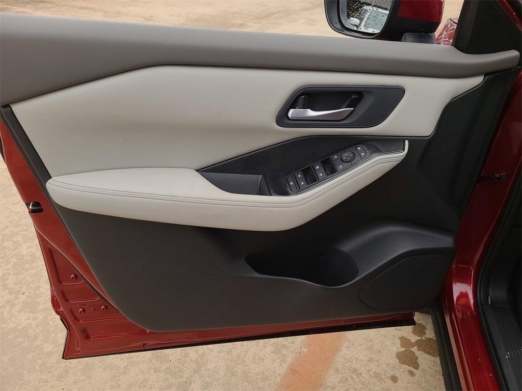 new 2025 Nissan Rogue car, priced at $30,573