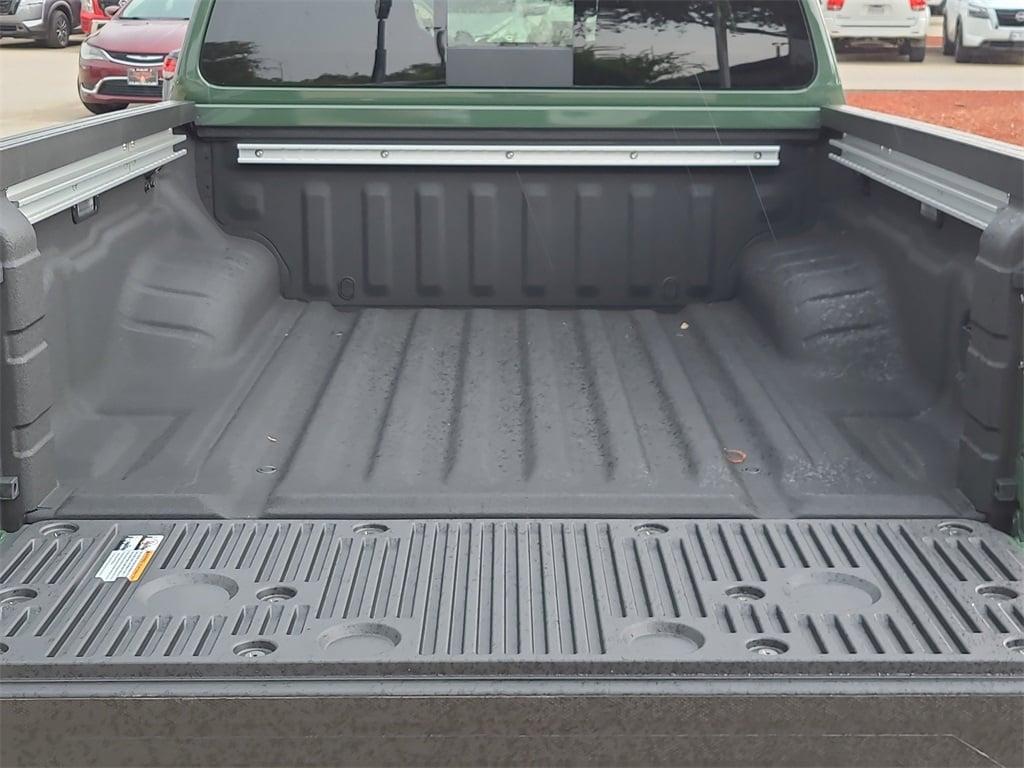 new 2025 Nissan Frontier car, priced at $34,115