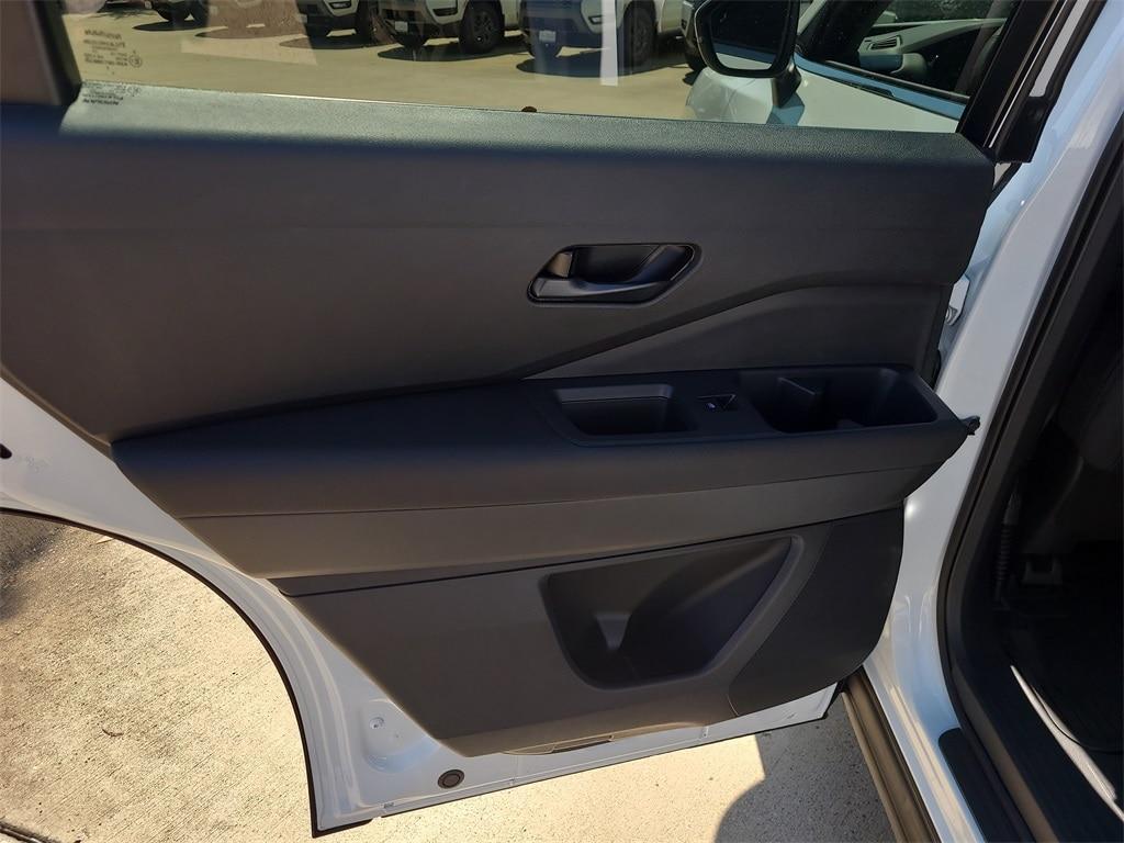 new 2025 Nissan Pathfinder car, priced at $38,305