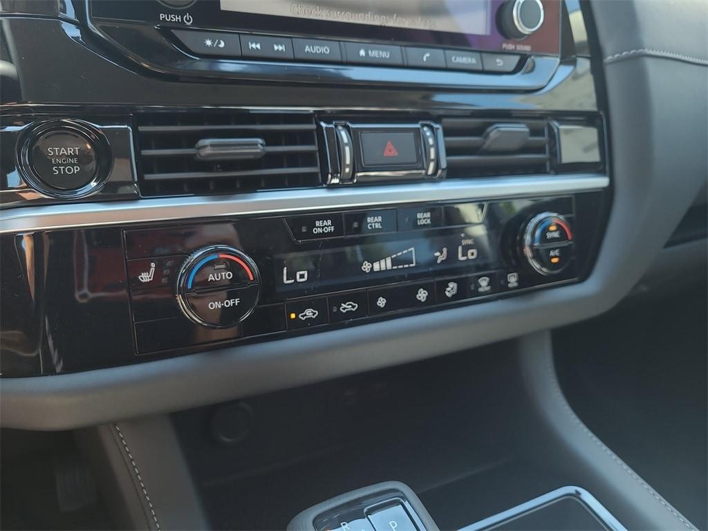 new 2025 Nissan Pathfinder car, priced at $38,305