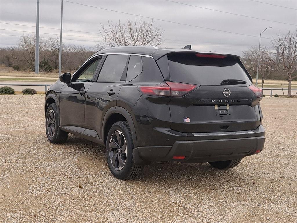 new 2025 Nissan Rogue car, priced at $31,221