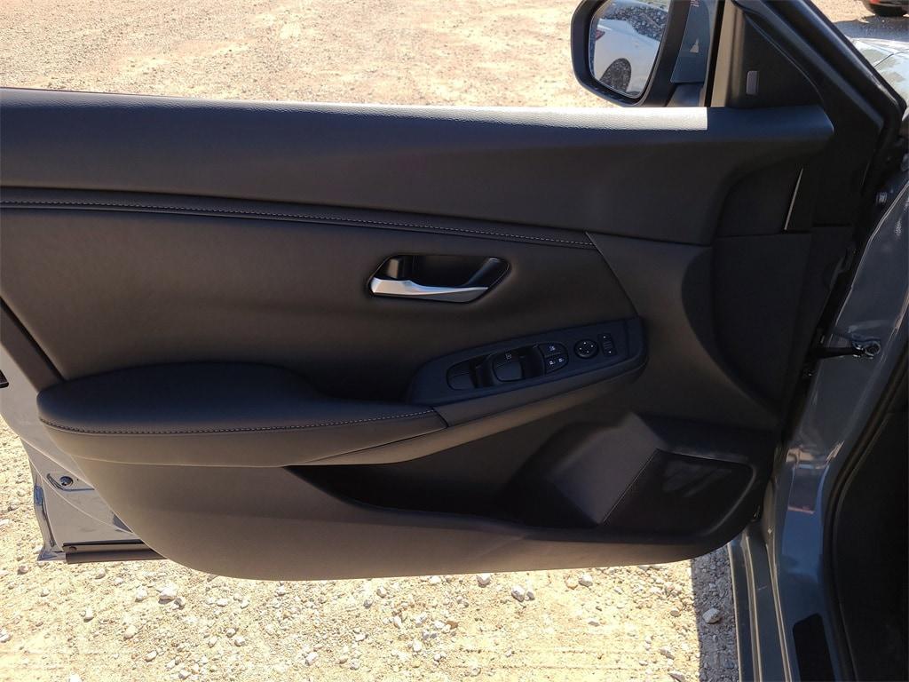 new 2025 Nissan Sentra car, priced at $21,581