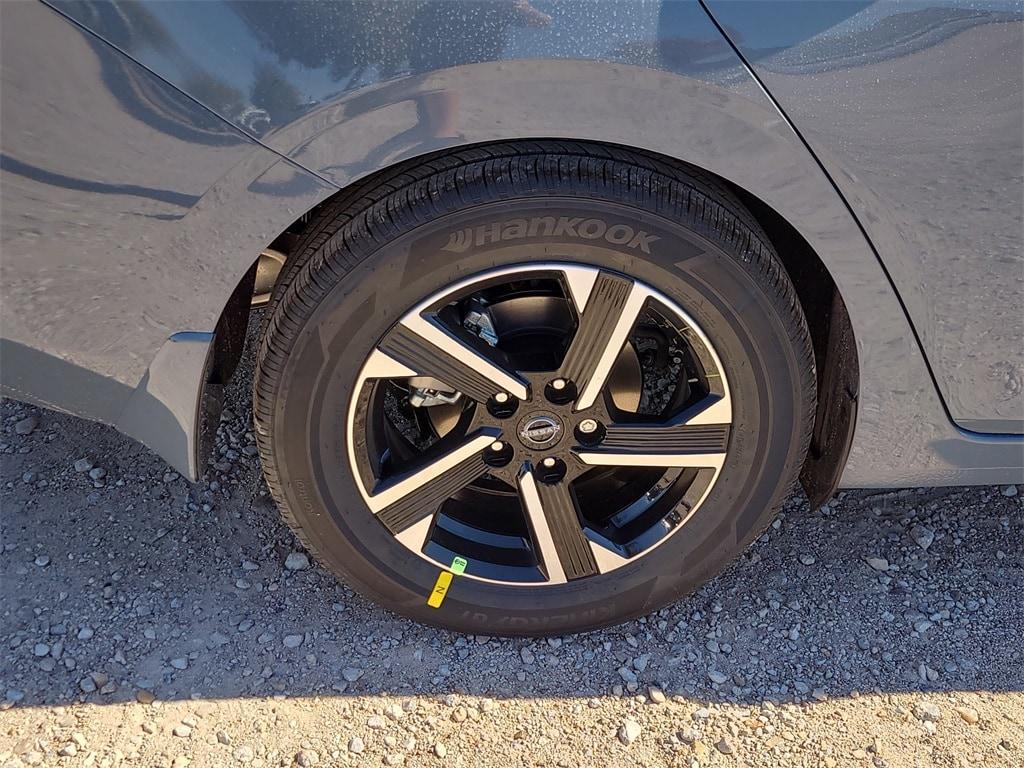 new 2025 Nissan Sentra car, priced at $21,581