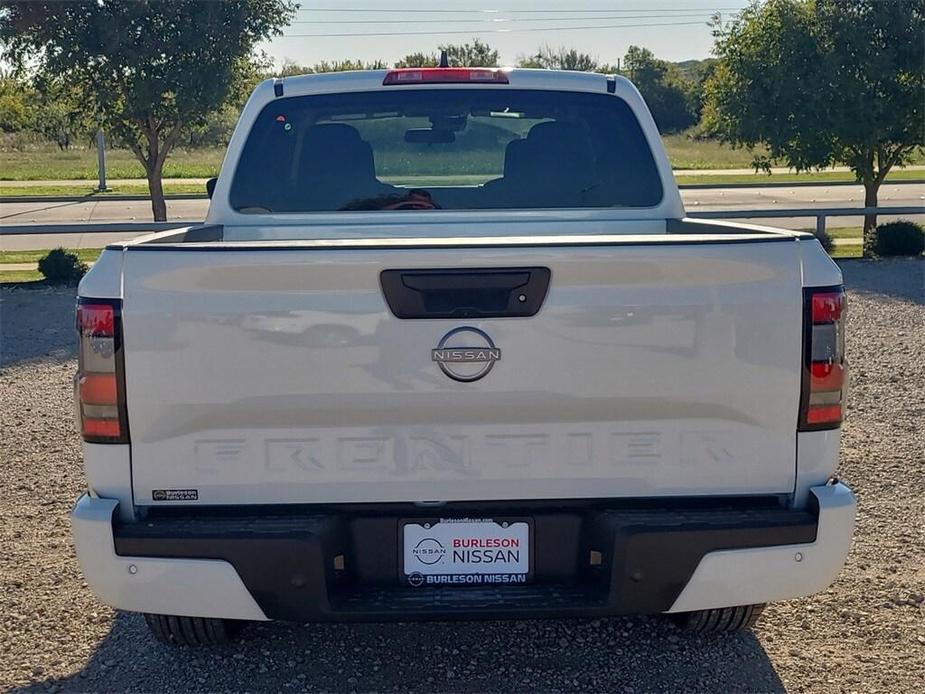 new 2025 Nissan Frontier car, priced at $34,975