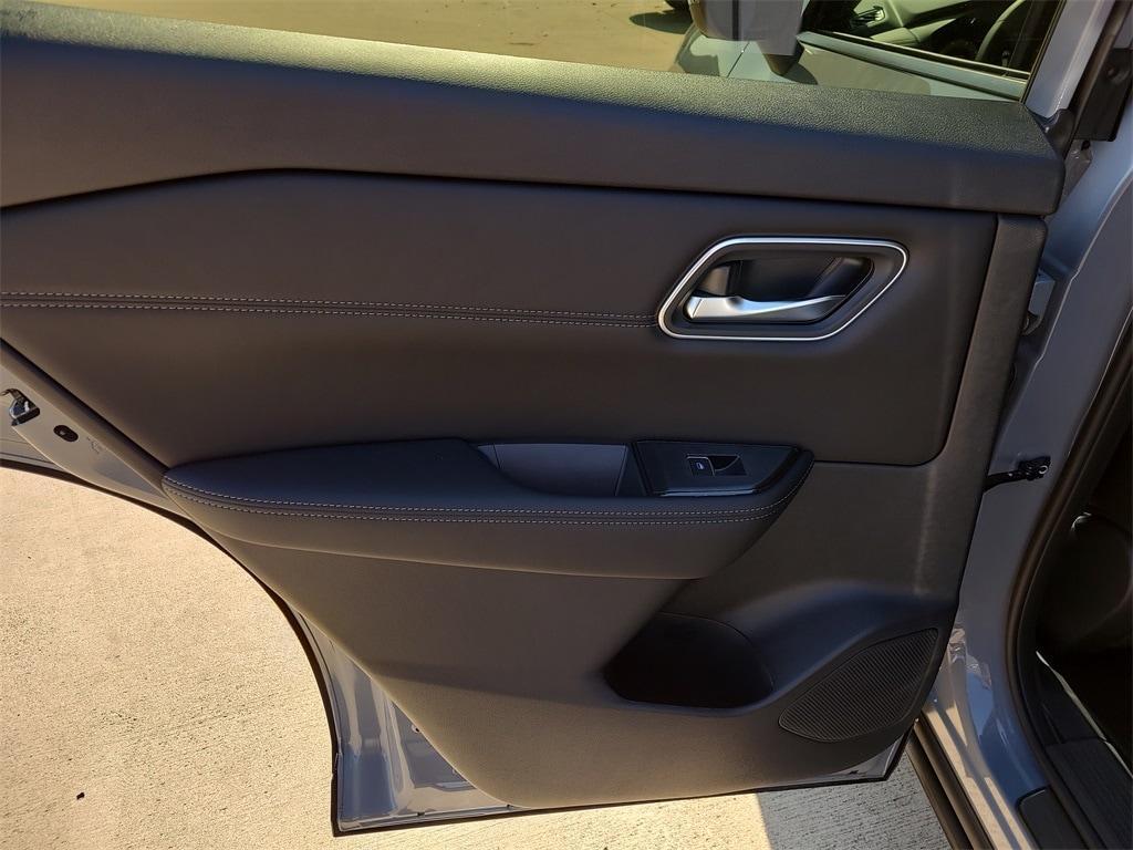 new 2025 Nissan Rogue car, priced at $39,005