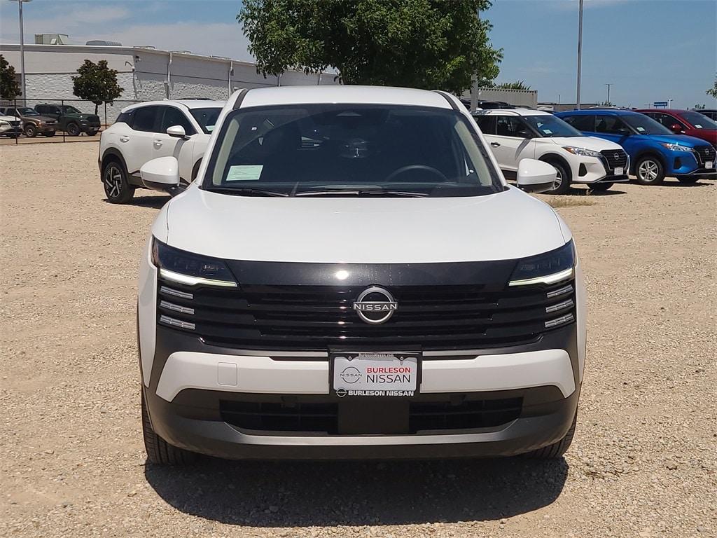 new 2025 Nissan Kicks car, priced at $24,729