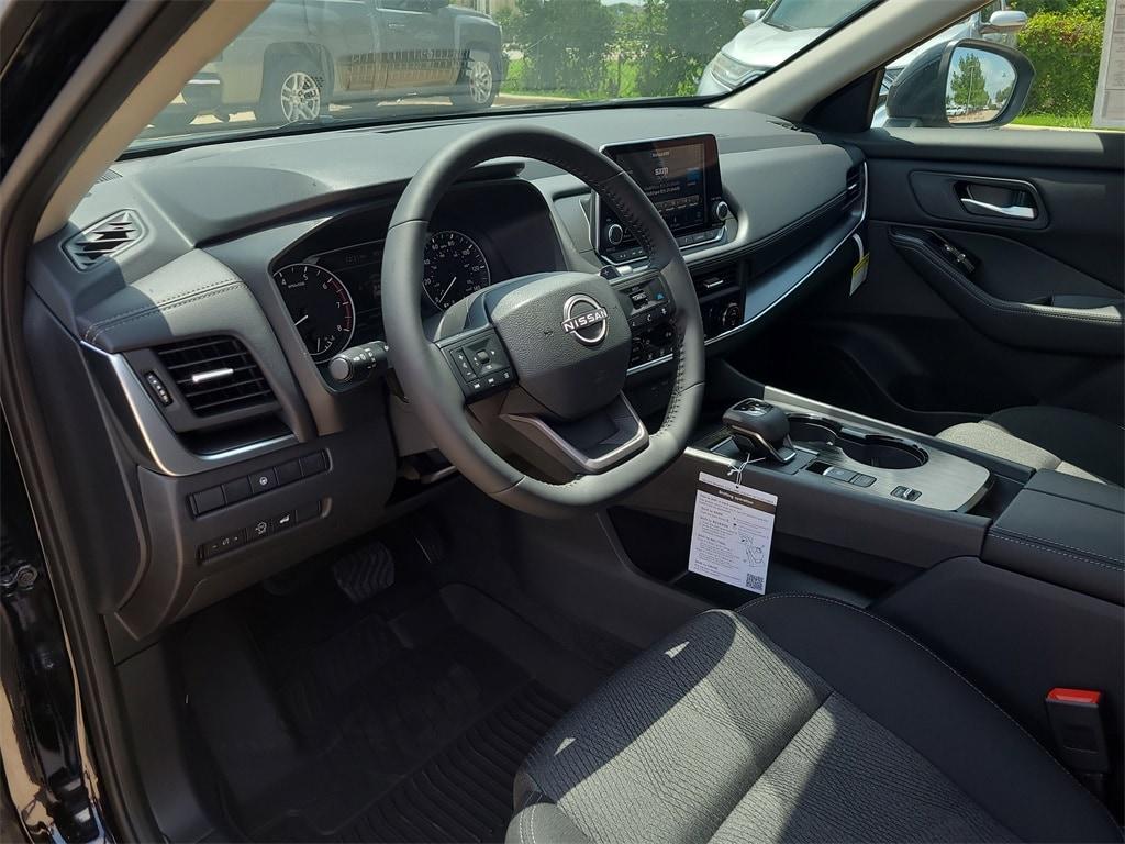 new 2025 Nissan Rogue car, priced at $30,280