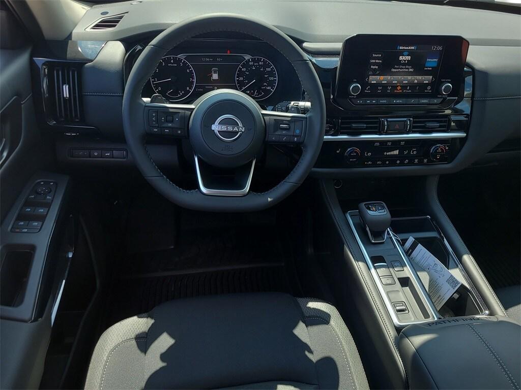 new 2025 Nissan Pathfinder car, priced at $34,810