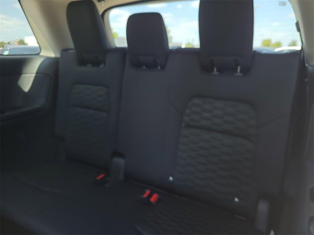 new 2025 Nissan Pathfinder car, priced at $34,810