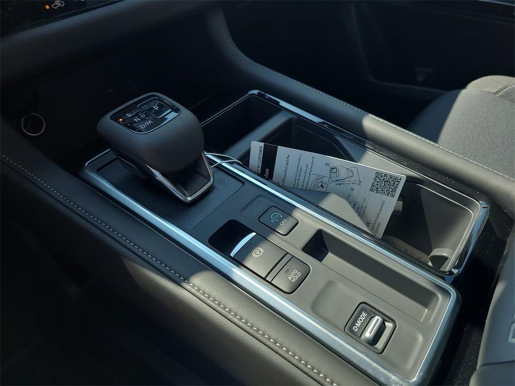 new 2025 Nissan Pathfinder car, priced at $34,810