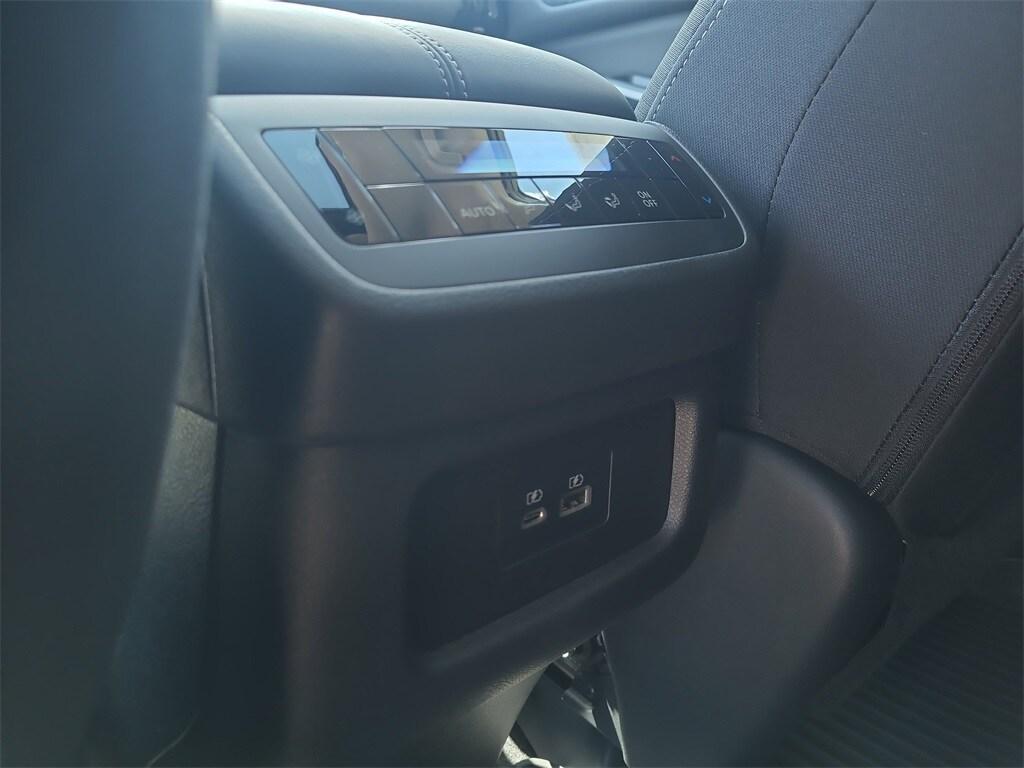 new 2025 Nissan Pathfinder car, priced at $34,810