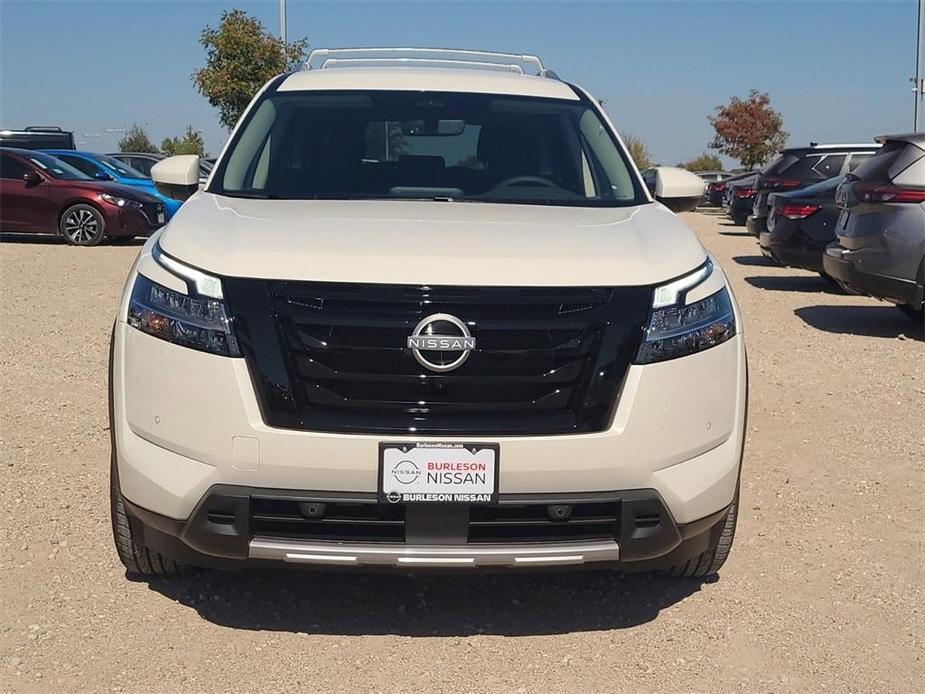 new 2024 Nissan Pathfinder car, priced at $39,510