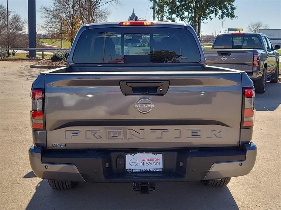 new 2025 Nissan Frontier car, priced at $38,752