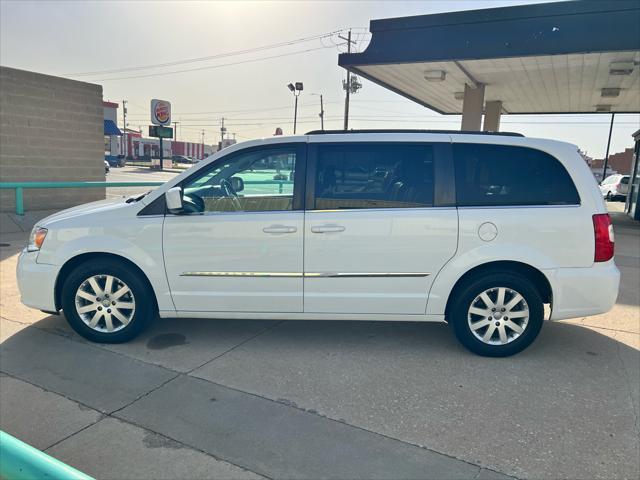 used 2014 Chrysler Town & Country car, priced at $8,999