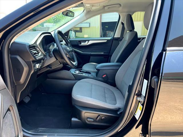 used 2021 Ford Escape car, priced at $14,000