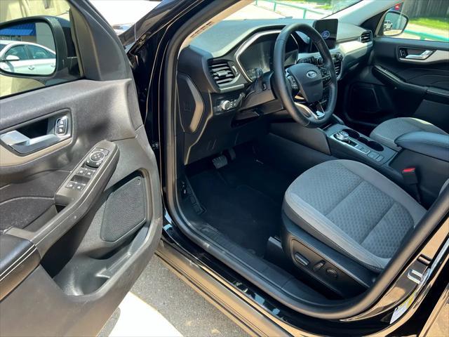 used 2021 Ford Escape car, priced at $14,000