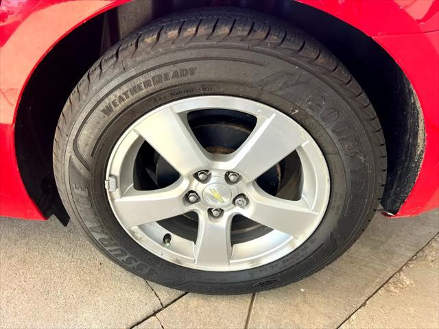 used 2014 Chevrolet Cruze car, priced at $7,995