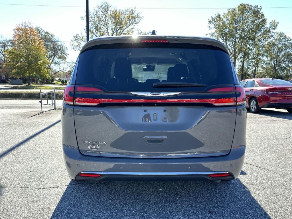 used 2022 Chrysler Pacifica car, priced at $24,059