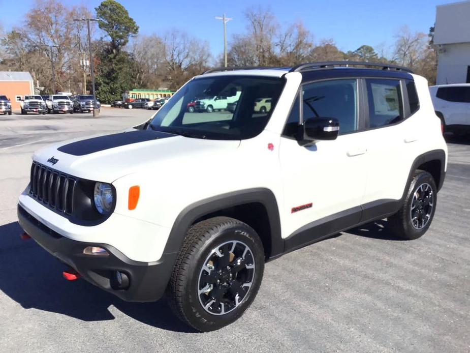new 2023 Jeep Renegade car, priced at $27,124