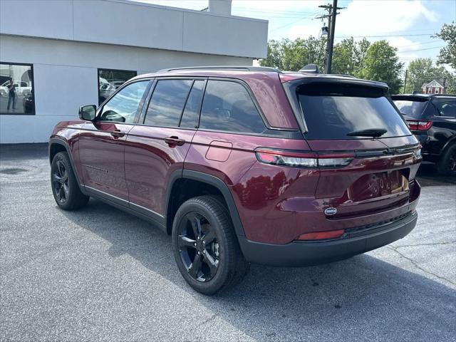 new 2024 Jeep Grand Cherokee car, priced at $51,404