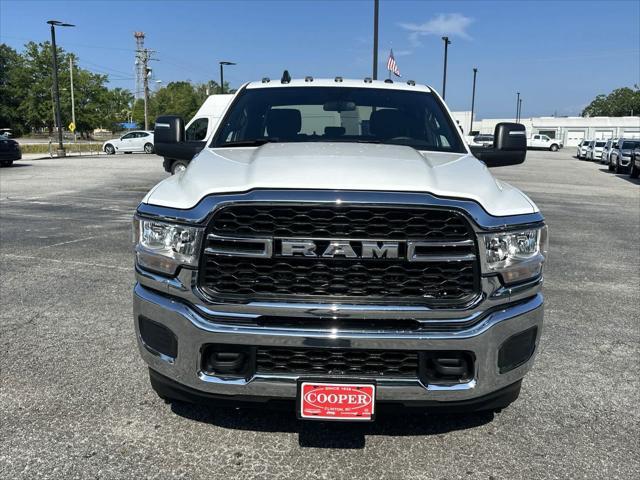 new 2024 Ram 3500 car, priced at $66,157