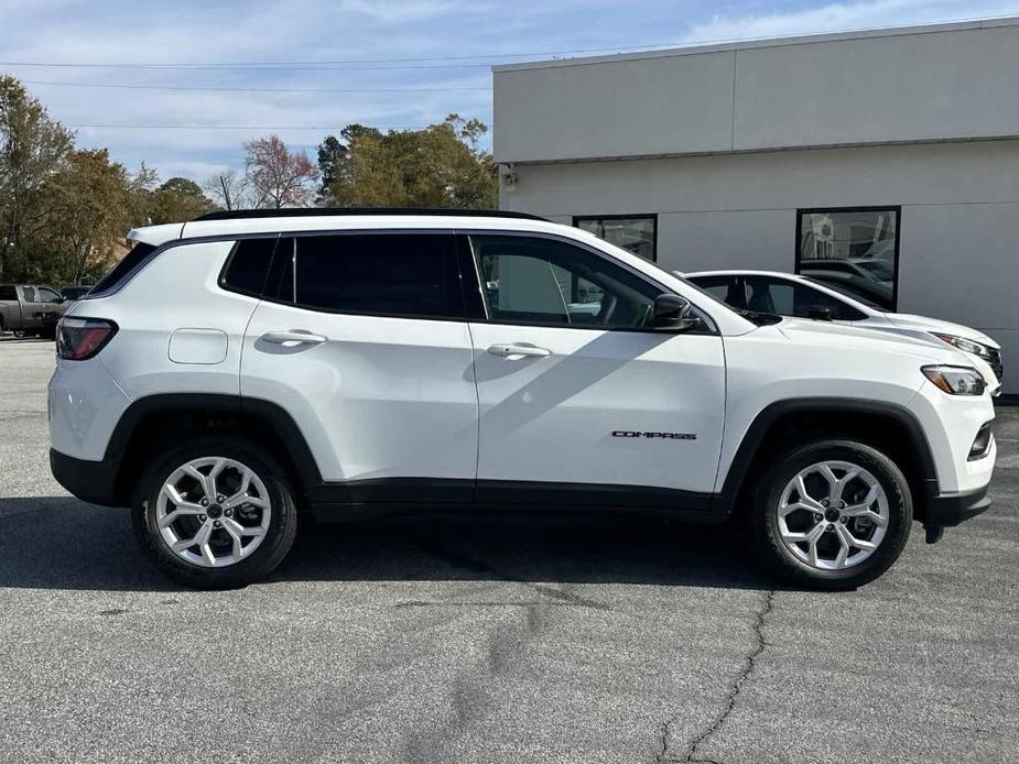 new 2025 Jeep Compass car, priced at $30,260