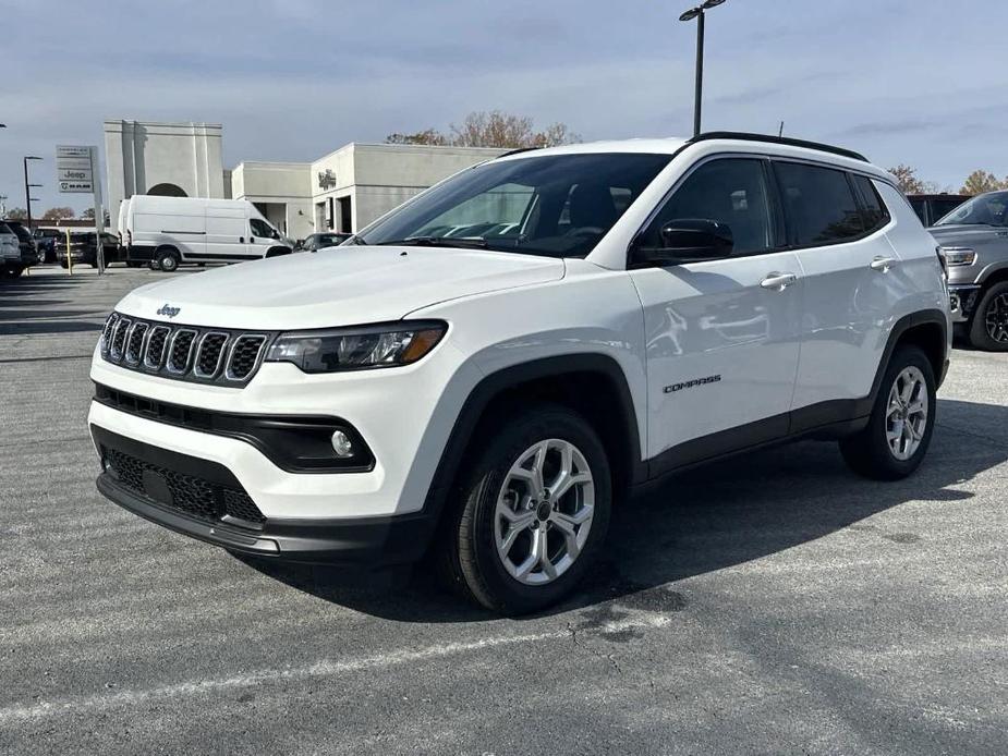 new 2025 Jeep Compass car, priced at $30,260