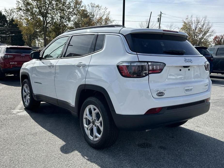 new 2025 Jeep Compass car, priced at $30,260