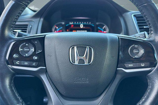 used 2022 Honda Pilot car, priced at $24,988