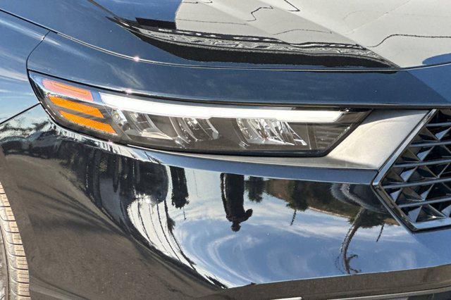 new 2025 Honda Accord Hybrid car, priced at $33,801