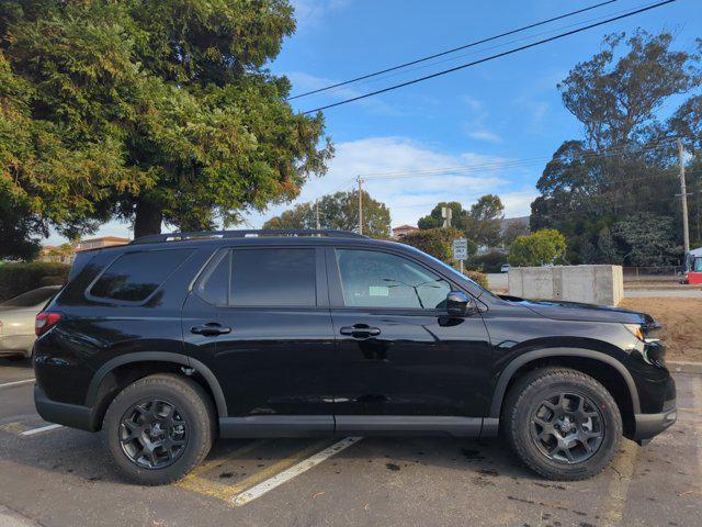 new 2025 Honda Pilot car, priced at $49,791