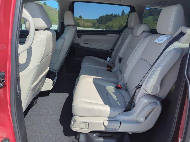 new 2025 Honda Odyssey car, priced at $44,221