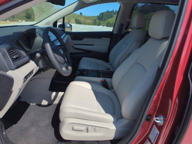 new 2025 Honda Odyssey car, priced at $44,221
