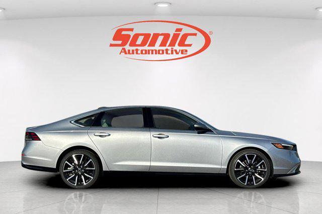 new 2025 Honda Accord Hybrid car, priced at $39,451